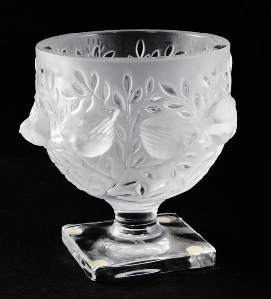 A modern Lalique Elizabeth frosted glass pedestal bowl, 5.25in.